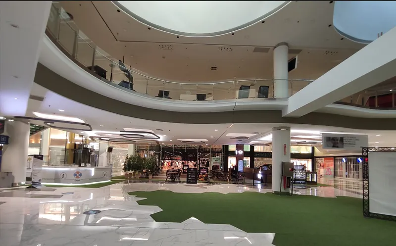 Remodelación Centro Comercial Aljub